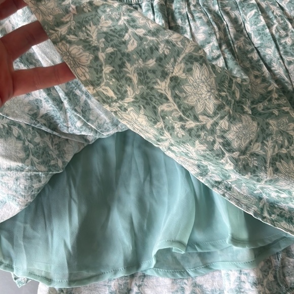 American Eagle two piece set cami pleated cinched skirt size small - Picture 9 of 10